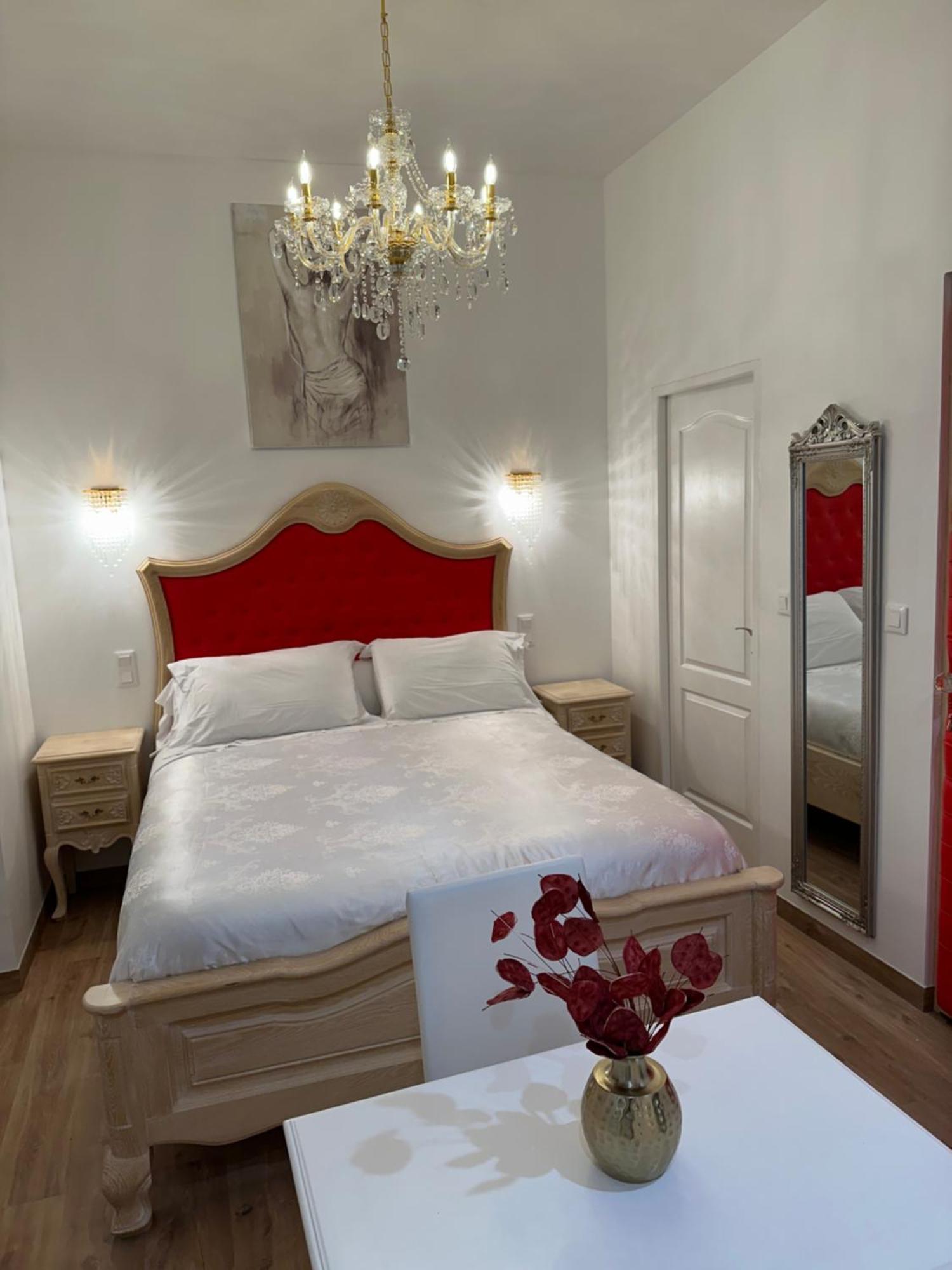 Petit Studio Presbytere Dans L'Eglise Narbona Zewnętrze zdjęcie