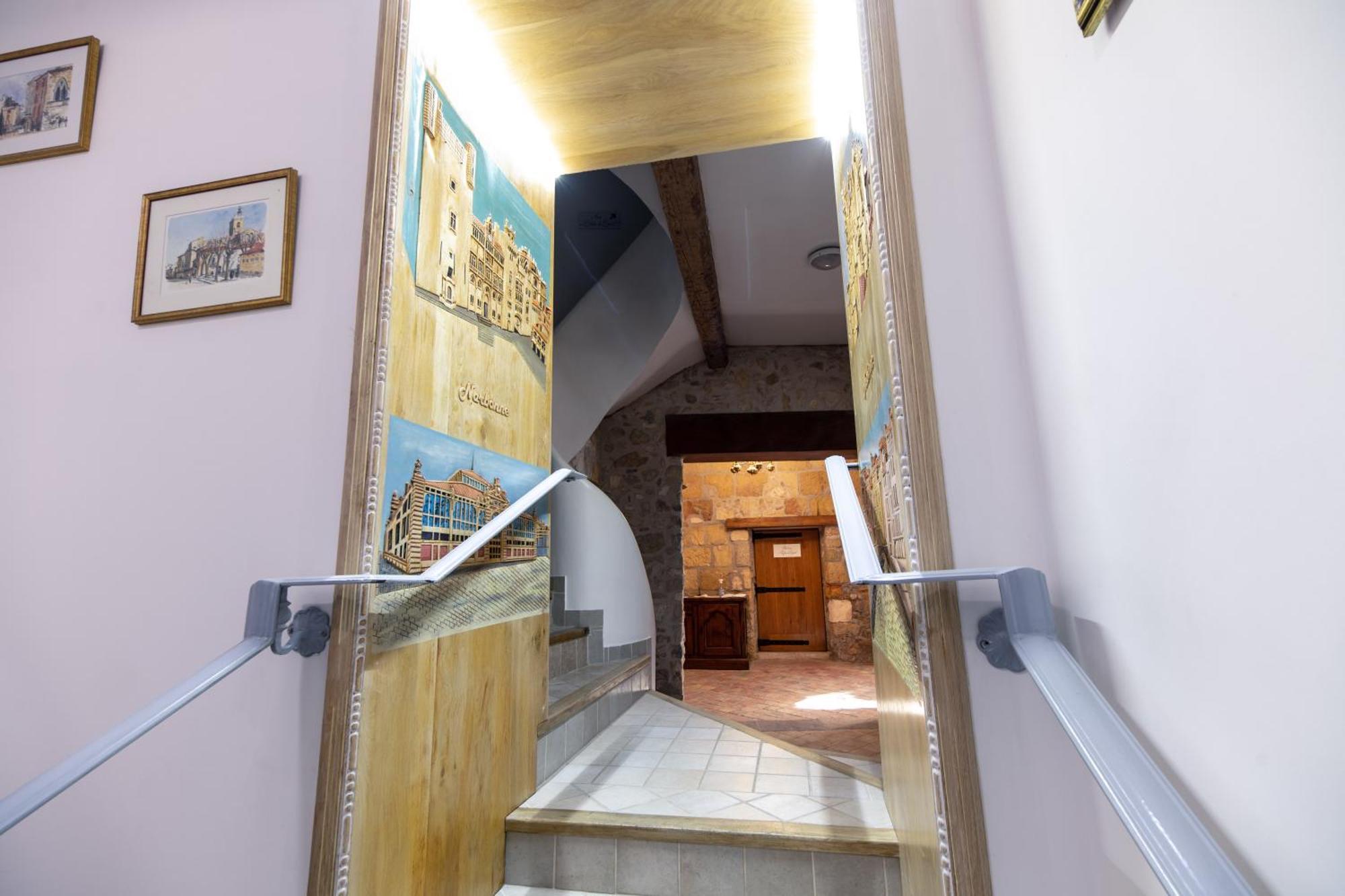 Petit Studio Presbytere Dans L'Eglise Narbona Zewnętrze zdjęcie